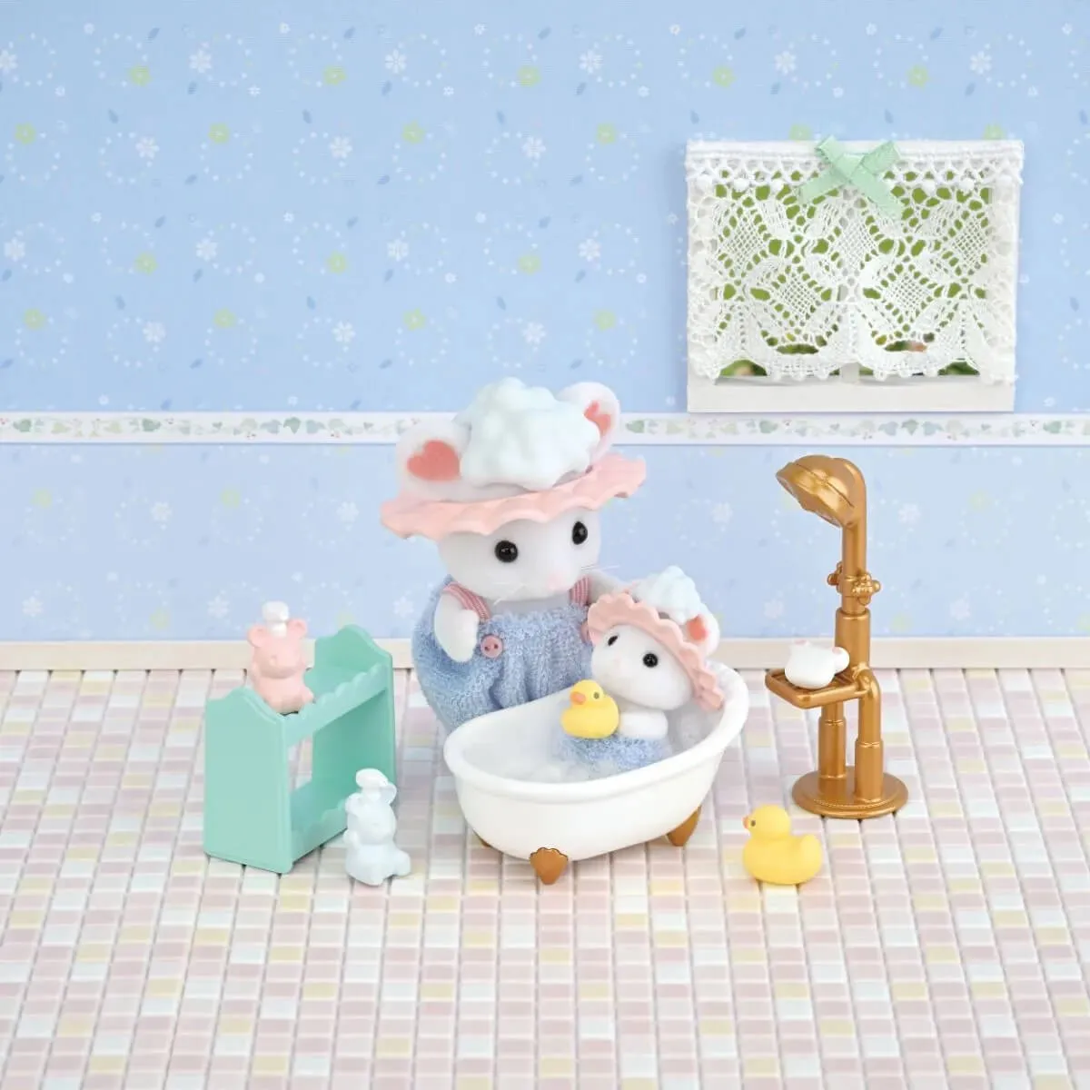 Bath Time Bubble Siblings by Sylvanian Families