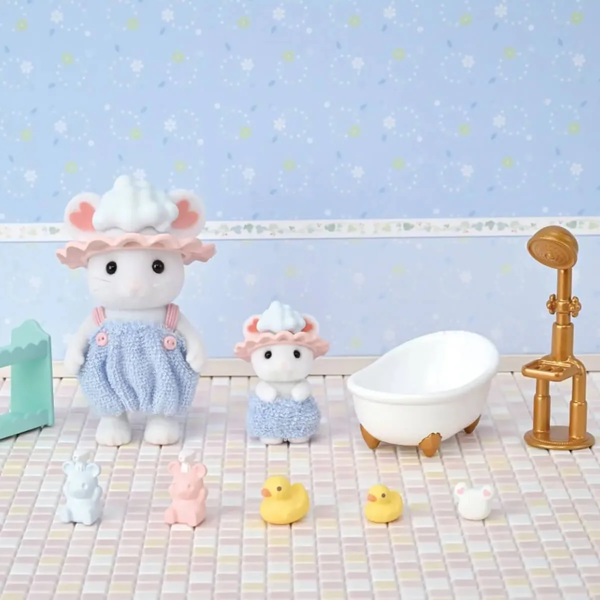 Bath Time Bubble Siblings by Sylvanian Families