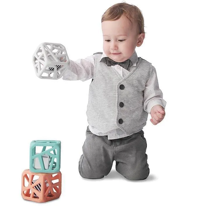 Chew Cube - Peachy Pink by Malarkey Kids
