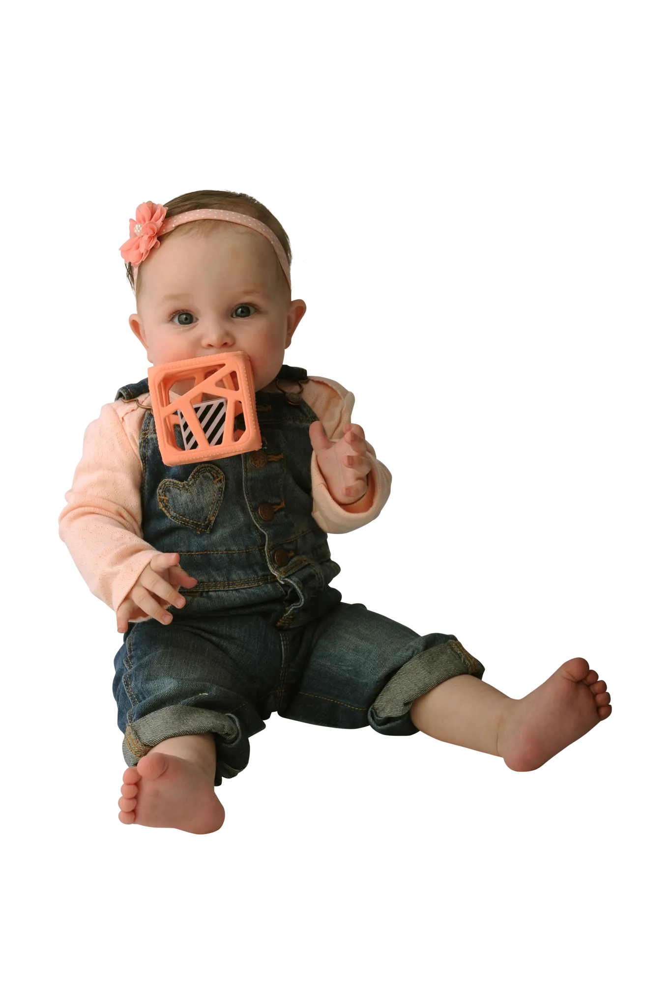 Chew Cube - Peachy Pink by Malarkey Kids